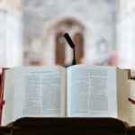 En fælles tjeneste for Gud og menigheden – liturgi i Bibelen og kirkens historie